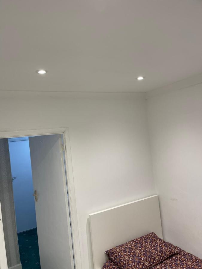 Single Room Canvey Island Buitenkant foto
